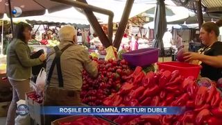 VIDEO - Roșii de toamnă, pe tarabe la prețuri duble