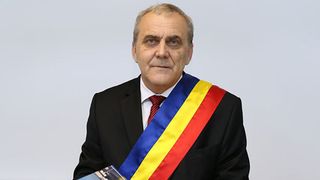 Primarul din Mioveni a fost reținut de DNA. Ion Georgescu a fost exclus din PSD