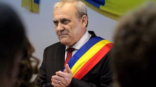 Primarul din Mioveni a fost reținut de DNA. Ion Georgescu a fost exclus din PSD