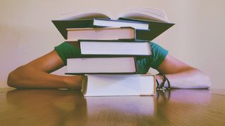 &rdquo;Ca să ai un &icirc;nvățăm&acirc;nt de calitate, &icirc;ți trebuie profesori motivați și cu salariile corespunzătoare&rdquo;