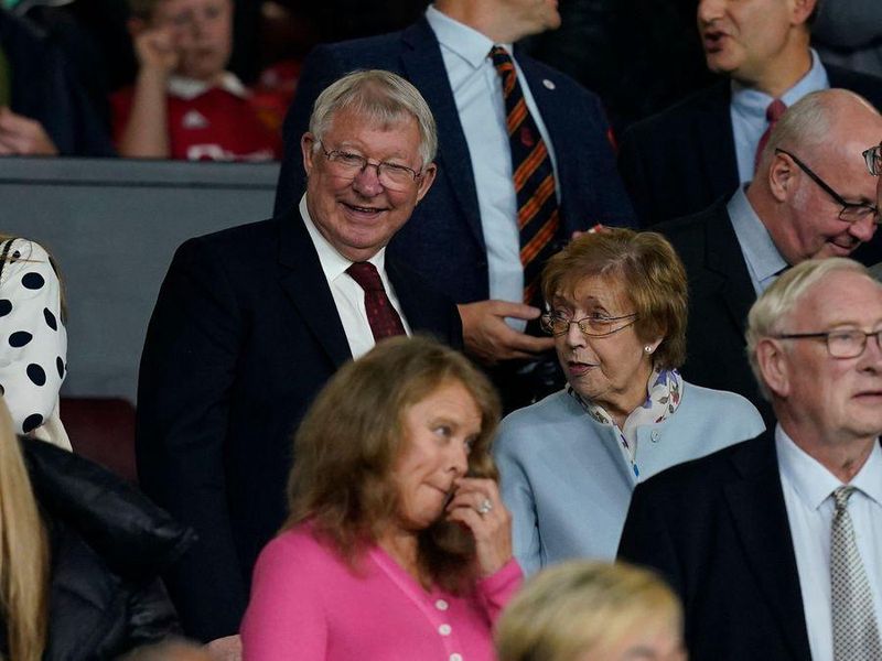 Este doliu la Manchester United. Soția legendarului Alex Ferguson s-a stins din viață. Aveau o căsnicie de aproape 60 de ani