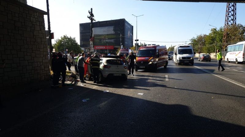 Accident mortal pe DN 1. A murit unul dintre medicii de la Institutul „Marius Nasta”, vizați de cercetările pentru luare de mită - Surse