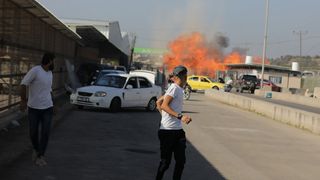 Război în Israel. Peste 300 de români și străini au fost repatriați din țara afectată de război. Mărturiile celor care încearcă să iasă din Israel: „Ce este la televizor este o mică parte”