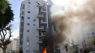 Ziua 4 război Israel-Hamas: Israel atacă ținte Hamas din Fâșia Gaza. Gruparea spune că va executa ostatici