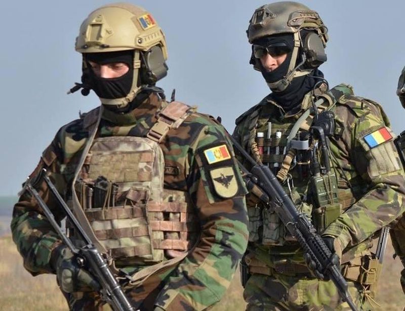 Avertismentul sindicatelor de polițiști și militari