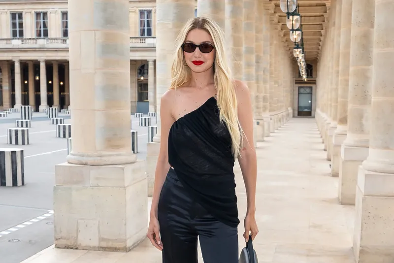 Fotomodelul palestinian Gigi Hadid, mesaj despre atacurile Hamas asupra civililor israelieni