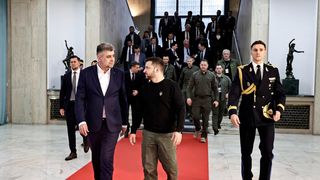 Marcel Ciolacu către Volodimir Zelenski: "Am reiterat solicitarea ca autorităţile ucrainene să recunoască inexistenţa limbii moldoveneşti". Ce a răspuns președintele Ucrainei?