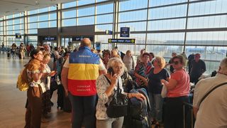 Pe data de 11 octombrie, Ministerul Afacerilor Externe a anunțat pe pagina de Facebook că aproximativ 1800 rom&acirc;ni au revenit &icirc;n țară cu ajutorul eforturilor MAE.