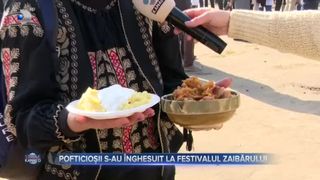 VIDEO - Pofticioșii s-au &icirc;nghesuit la Festivalul Zaibărului. Bucatele tradiționale s-au v&acirc;ndut la foc automat