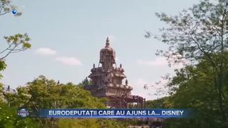 VIDEO - Eurodeputații care au ajuns la...Disney. Trenul a ajuns la Strasbourg cu 45 de minute &icirc;nt&acirc;rziere