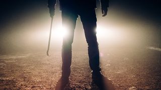 Acum, cu toții &icirc;ncearcă să facă rost de probe video, astfel &icirc;nc&acirc;t cei patru bărbați să fie găsiți și pedepsiți.