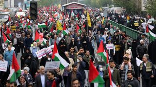 &Icirc;n acest moment situația din Israel este &icirc;n continuare foarte tensionată. De altfel, &icirc;n Europa au loc tot felul de alerte cu bombă și atacuri.&nbsp;