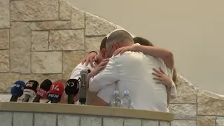 &Icirc;n continuare, Lee se teme pentru israelieni, odată ce atacurile devin tot mai dure. 