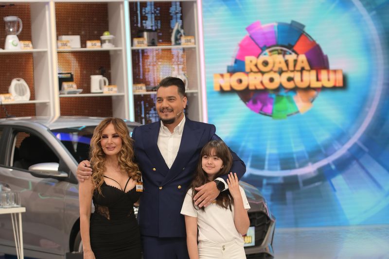 Daniela Gyorfi și fiica sa, Maria, vor învârti ”Roata Norocului” în această duminică, la Kanal D!  Bursucu și Ana, la “lecţia de germană”!