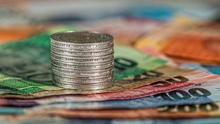 O categorie de angajați vor primi vouchere &icirc;ntre 500 și 1500 ron.