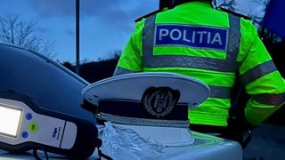 Un polițist a accidentat mortal un pieton