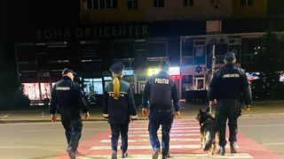 Un jandarm a fost găsit mort, în timpul serviciului. S-ar fi împușcat cu arma din dotare. Anunțul făcut de anchetatori