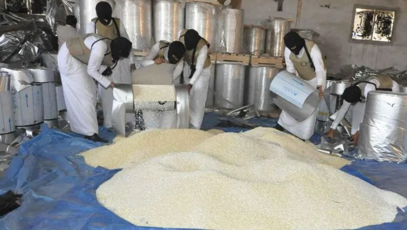 Acest drog a devenit principalul business al Siriei și ar avea mici asemănări cu cocaina, însă componența nu este în totalitate aceeași.