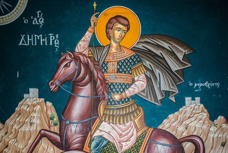 Tradiții de Sf. Dumitru 2023: Ce trebuie să faci pentru a avea noroc și sănătate?