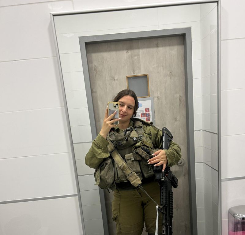 Hannah Georgiana Avram - româncă în armata israeliană