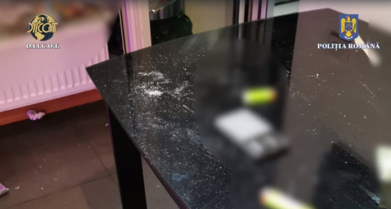 Fiul lui Sile Cămătaru, trafic de droguri în închisoare.