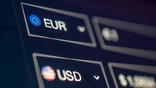 Curs valutar BNR 25 octombrie 2023: Evoluție surprinzătoare pe piața valutară