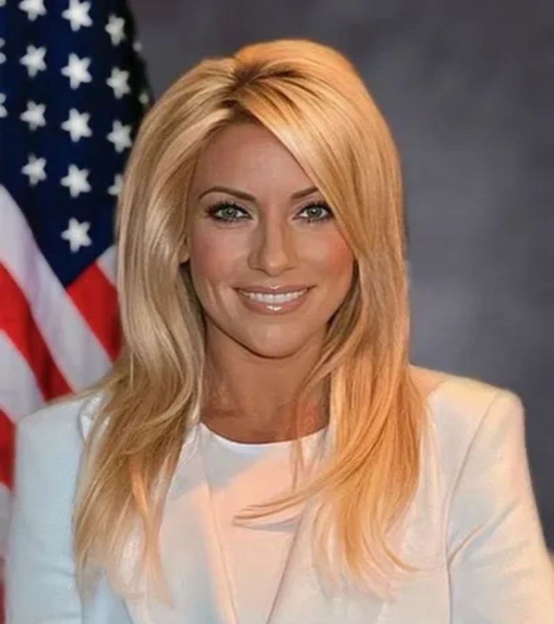 O româncă se află în lupta electorală pentru primăria orașului Las Vegas în 2024. Irina lucrează ca agent imobiliar şi deţine o mică afacere în SUA