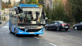 Autobuzele Karsan e-Atak