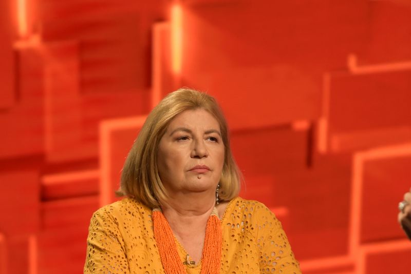 Apariție spectaculoasă în platourile de la Kanal D! Magda Catone vine duminică la “40 de întrebări cu Denise Rifai”