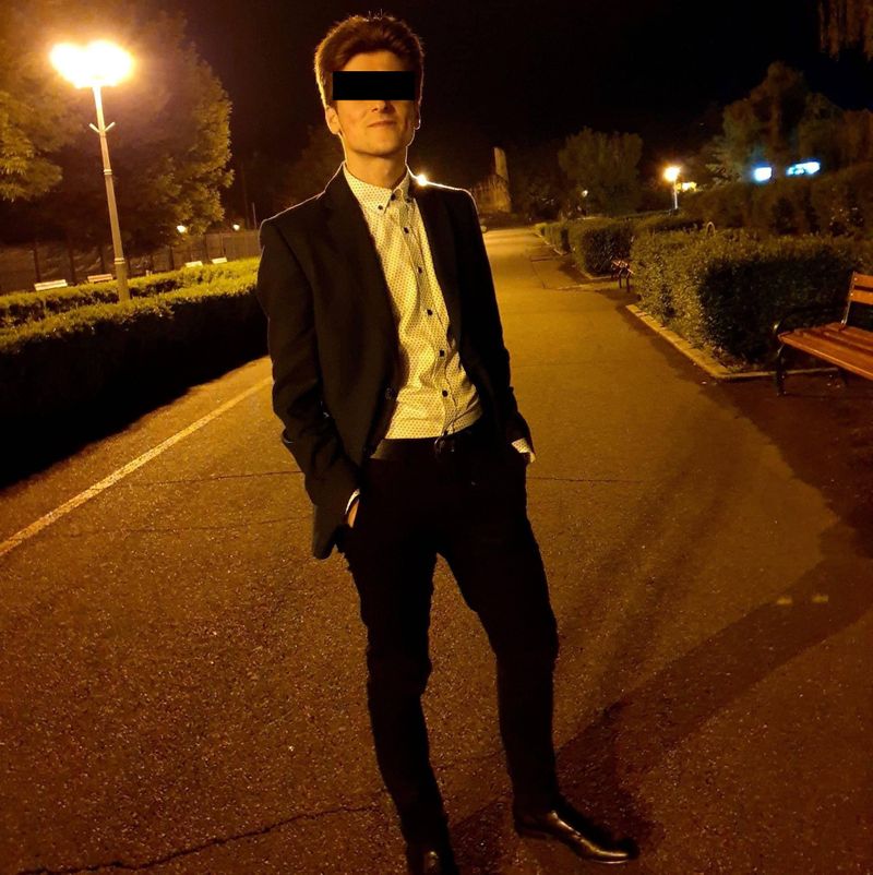 Profesor din Maramureș, reținut după ce și-a dat întâlnire cu o elevă de 11 ani.