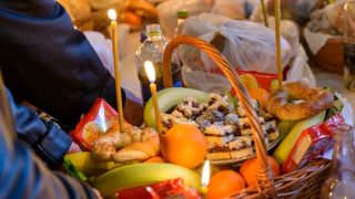 Moșii de toamnă 2023: Ce nu este bine să dai de pomană &icirc;n această zi?