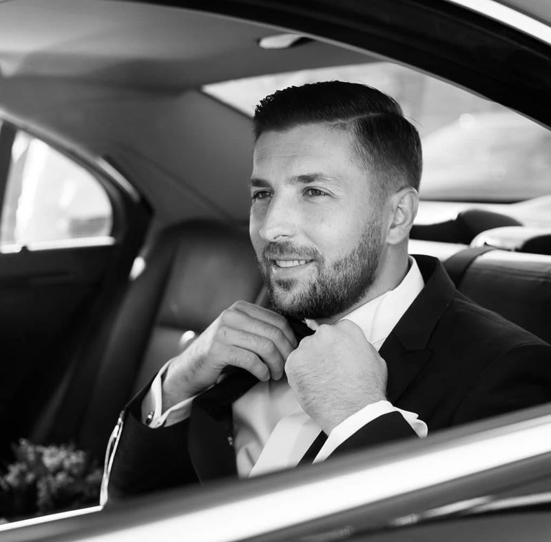 Potrivit familiei, Paul Țibrea este un om extrem de muncitor și deține chiar stația de ITP din Bistrița unde a avut loc incidentul teribil.