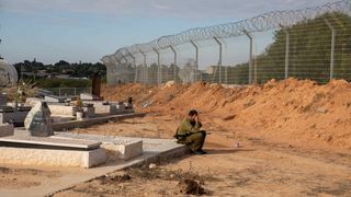 Ziua 24 război Israel-Hamas: Israelul a lovit ținte &icirc;n Siria și Liban. 33 de camioane cu ajutoare au ajuns &icirc;n Gaza