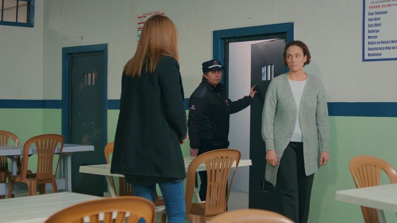 Astăzi, de la ora 19:00, în “Dragoste și speranță”, doar la Kanal D2! Zeynep, punct și de la capăt