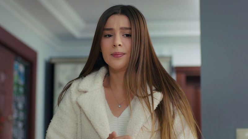 Astăzi, de la ora 19:00, în “Dragoste și speranță”, doar la Kanal D2! Zeynep, punct și de la capăt