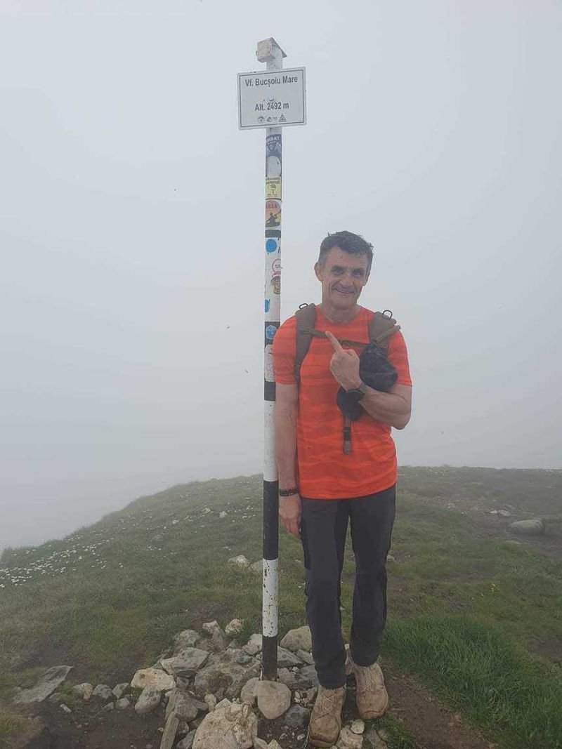 Un turist francez de 58 de ani este căutat de salvamontisti în Munţii Bucegi