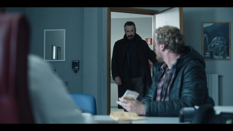 Episodul de joi, 2 noiembrie, serialul ”Rocco Schiavone”. Detalii în avans: Rocco - punct ochit, punct lovit. Ce va afla celebrul subcomisar în timpul investigațiilor sale?