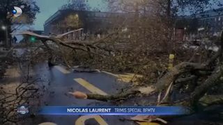 VIDEO- Ciaran lovește ca o „bombă meteo” Europa. Cea mai puternică furtună din ultimii ani