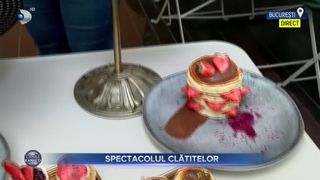 VIDEO - Spectacolul clătitelor. Candy barul cu pancakes este la mare căutare