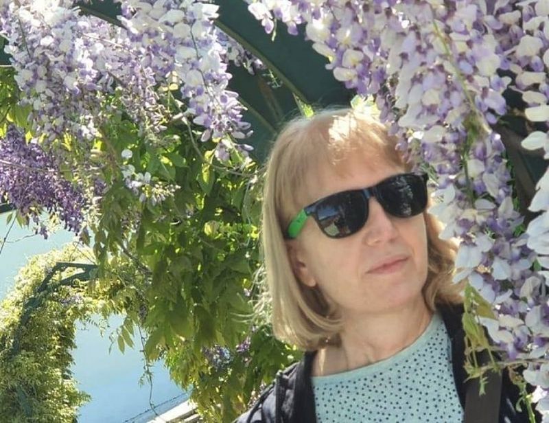 Femeia incendiată în scara unui bloc din Capitală