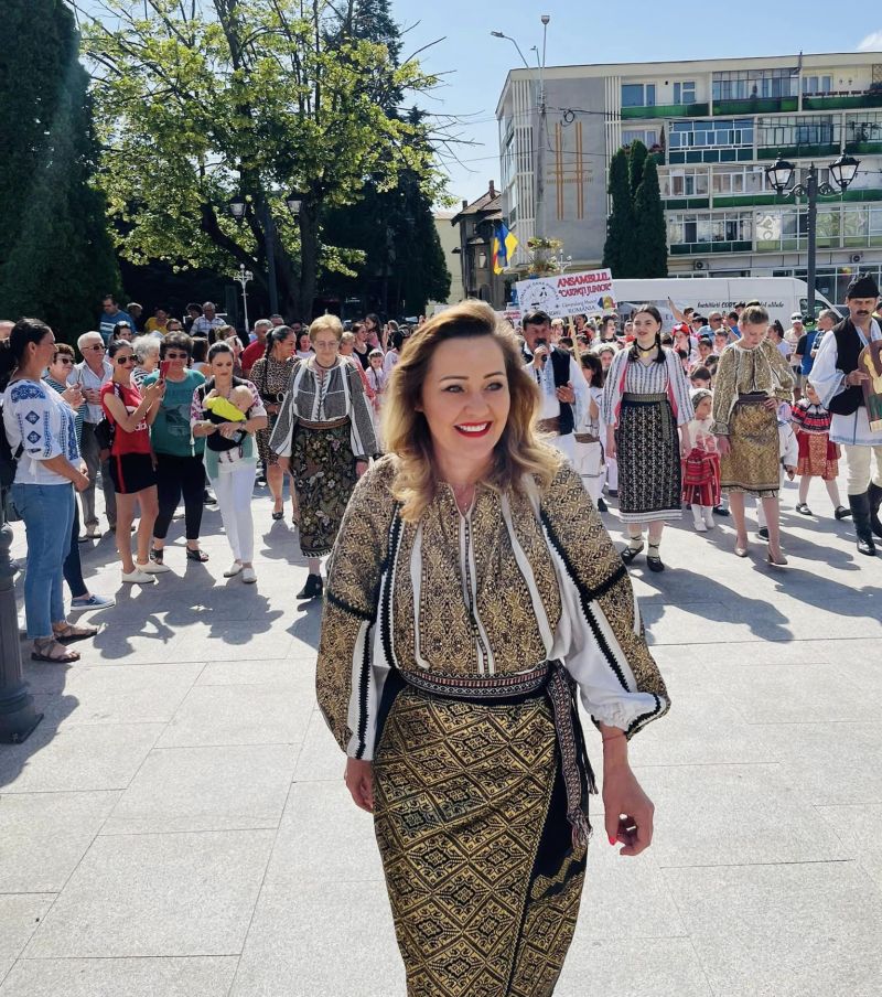 Elena Lasconi era pe lista pentru Europarlamentare