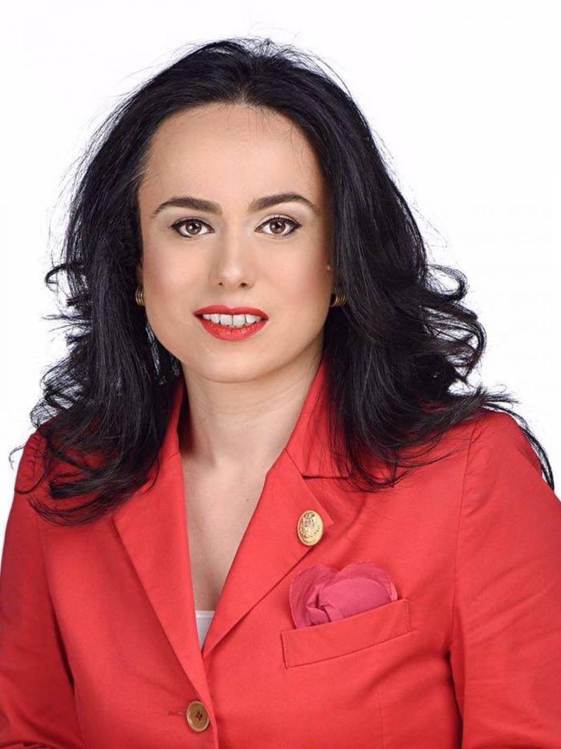 Simona Bucura Oprescu, ministrul Muncii