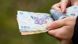 Cum se majorează pensia minimă după noua lege a pensiilor