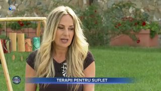 VIDEO - Terapii pentru suflet. Florentina Opriș apelează frecvent la cea balineză, bazată pe vindecare prin sunet