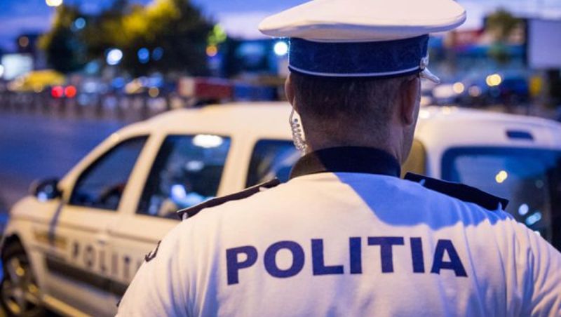 Polițiștii continuă cercetările