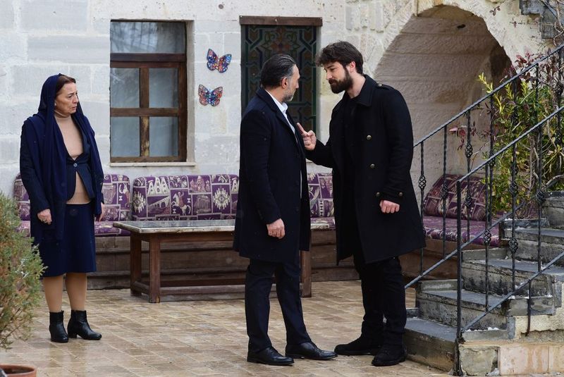 Zümrüt, o viață de coșmar. Un nou episod din serialul fenomen Promisiunea