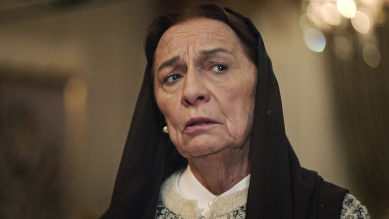 Zümrüt, o viață de coșmar. Un nou episod din serialul fenomen Promisiunea