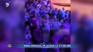 VIDEO - Dida Drăgan, pe scenă la 77 de ani. Într-o ținută neagră, cântăreața a umplut Sala Palatului cu vocea ei