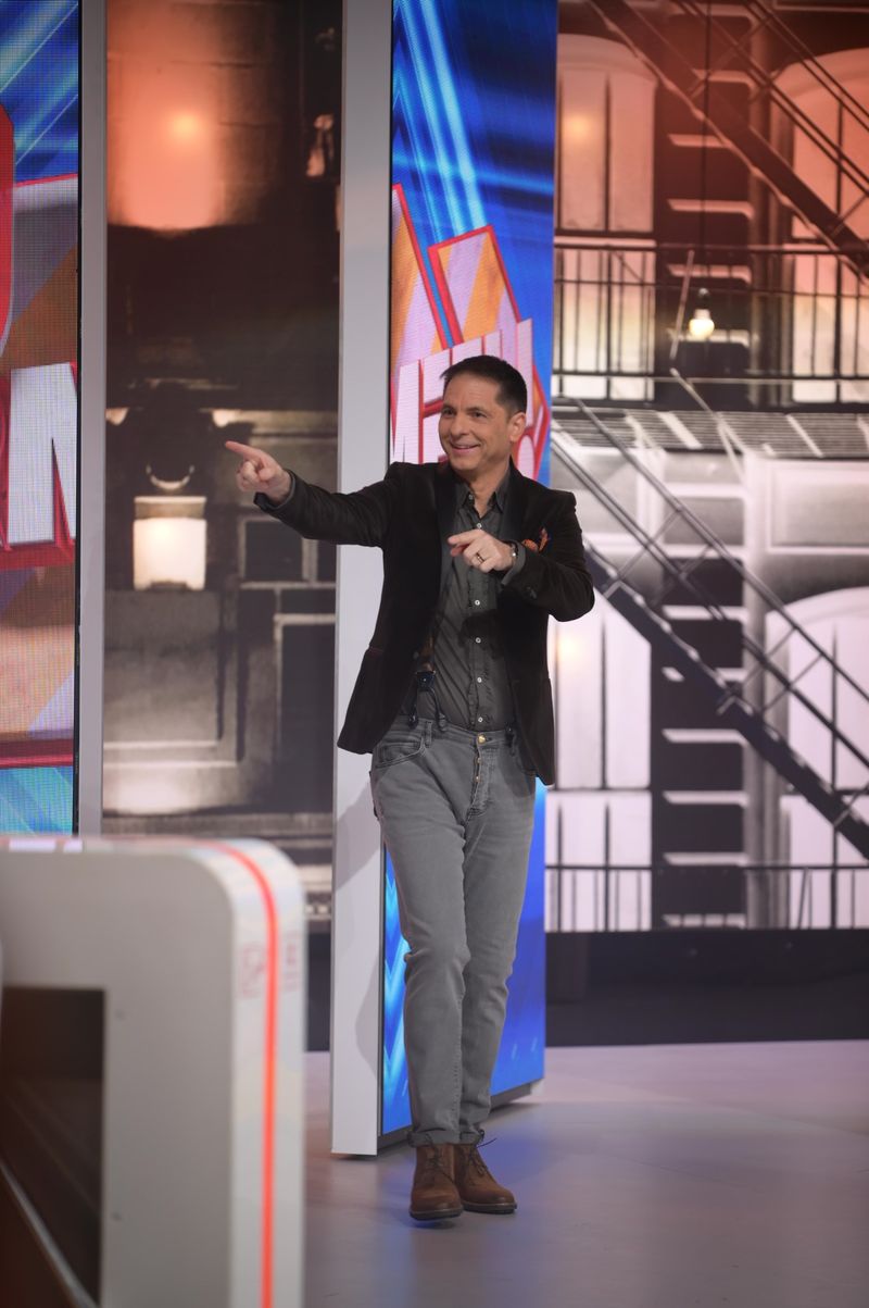 Surprize inedite sâmbătă, la “Tu urmezi!”. Dan Negru: "Niciodată nu am avut un concurent cu un asemenea traseu în emisiunea aceasta!"