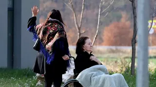 oana-si-mioara-roman-azil